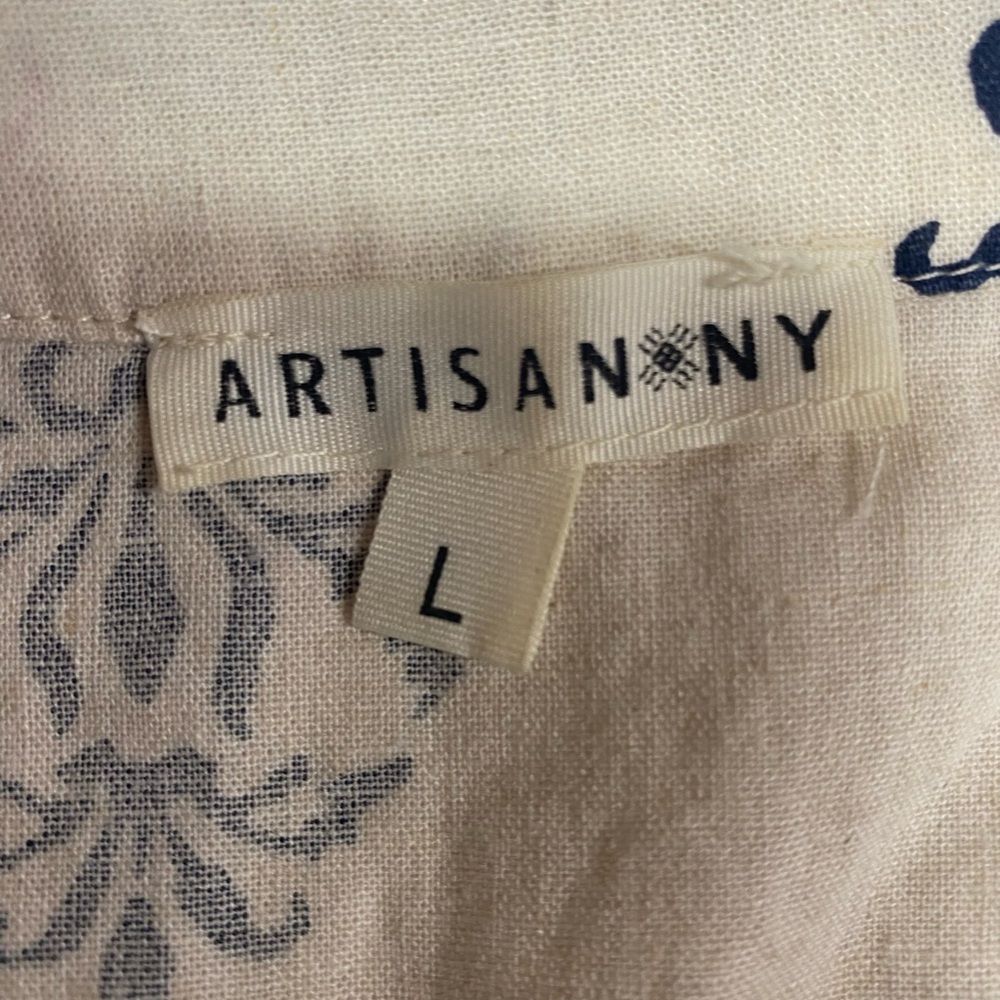 Artisan NY Linen Blend Sleeveless Cream Top with Blue Pattern Women’s Large - Picture 3 of 4